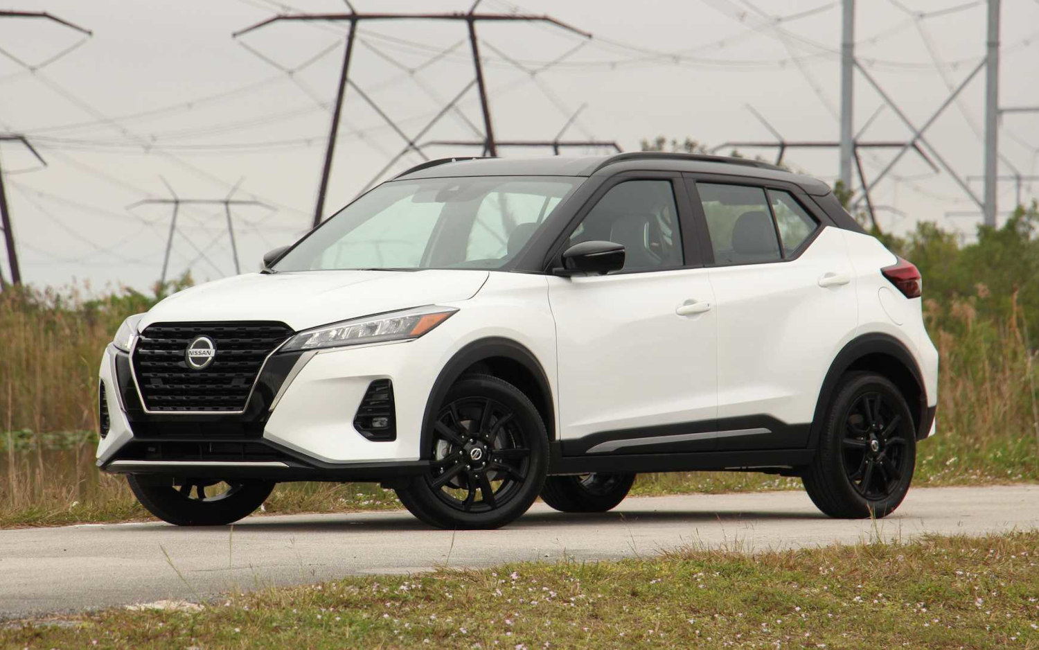 Comparison Nissan Kicks SR 2021 Vs Nissan X Trail Ti 2019 SUV Drive